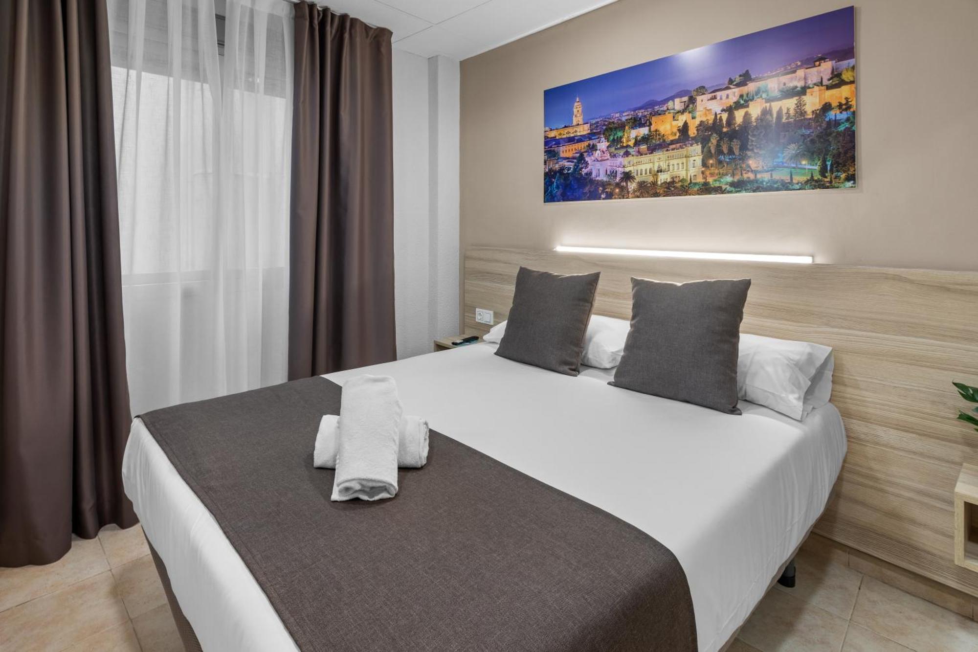 Vas Malaga Ciudad Hotel Exterior photo